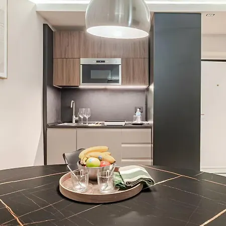 Elz Fontana Di Trevi Luxury & Design