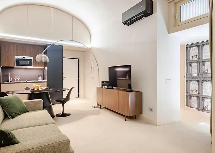 Elz Fontana Di Trevi Luxury & Design Lejlighed